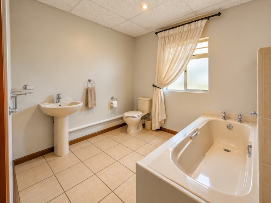 2 Bedroom Property for Sale in Maselspoort Free State